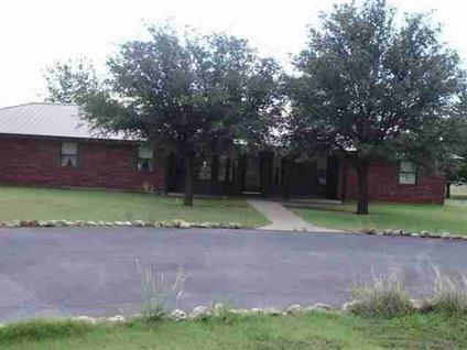 $262,000
Abilene 3BR, Great 5 acre tract with 40x40 workshop (office
