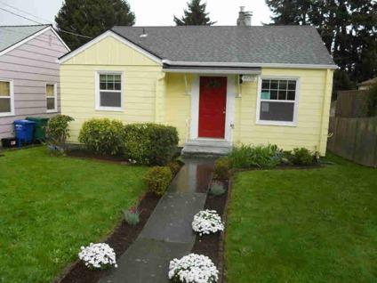 $264,000
Seattle Real Estate Home for Sale. $264,000 2bd/1ba. - Stacey Brower of