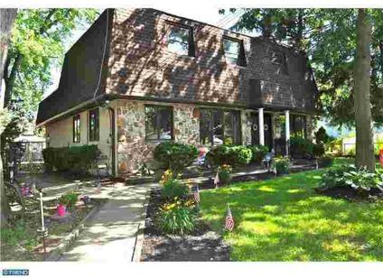 $264,900
Blackwood 3BR 2.5BA, WOW, what a HUGE house for the money!