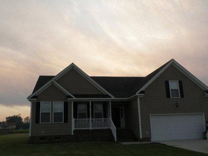 $265,000
Moyock 4BR 2BA, This is a very nice home on an 1 acre lot.