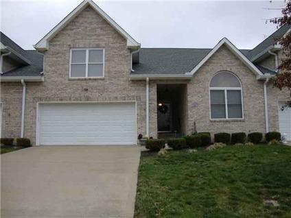 $267,500
Clarksville 2BR 3.5BA, One Owner, Lots of Kitchen Counter