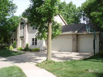$267,900
Appleton 4BR 3BA, PRIVATE CUL-DE-SAC! Situated on a private