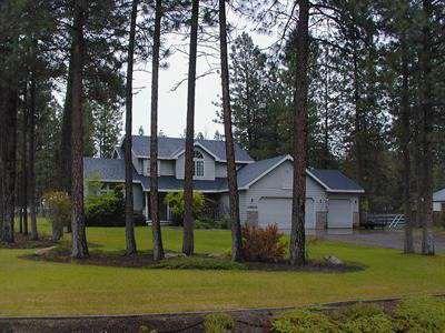 $269,000
Large Nine Mile Home on over 1 Acre!