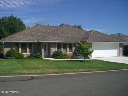 $269,500
Yakima Real Estate Home for Sale. $269,500 3bd/2ba. - Ann Fraley of