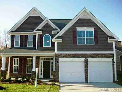 $269,900
3 Story, Transitional - Concord, NC