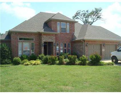$269,900
Rogers 4BR 2BA, THIS PROPERTY IS ELIGIBLE UNDER THE FREDDIE