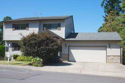 $269,900
Well Kept Willamette Area Home Close To Boutiques, Shops, and Restaura