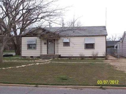 $26,000
Altus 3BR 2BA, All contracts/offers are subject to OneWest