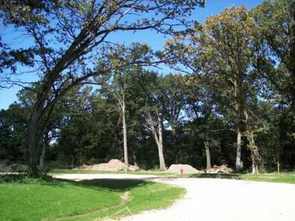 $26,000
Kirkland, Bank Owned! Beautiful .84 acre wooded lot is