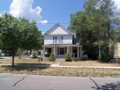 $26,215
Hillsdale 3BR 1BA, LARGE 2 STORY HOME WITH A WRAP AROUND