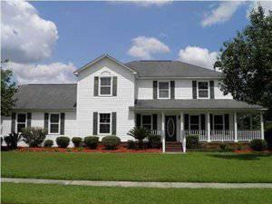 $274,900
Goose Creek 4BR 3.5BA, HERE'S YOUR CHANCE TO LIVE ON THE