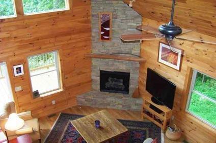 $275,000
Butler 3BR 2.5BA, CUSTOM BUILT CABIN IN THE PRIVATE GATED