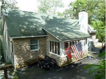 $275,000
For Sale | Homes For Sale | Lakefront Homes For Sale | Upper Greenwood Lake |