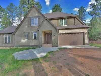 $275,000
High-end Forest Lakes Home