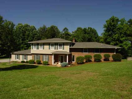 $275,000
Kernersville 4BR 3BA, You will be pleasantly surprised at