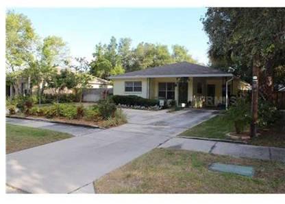 $275,000
Tampa 3BR, Great home with CHARM!!! Located in the Plant
