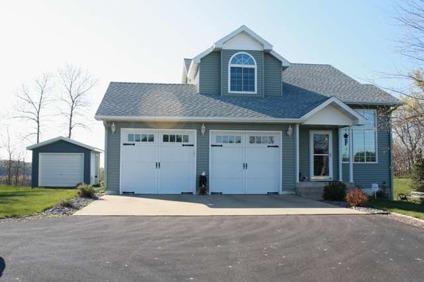 $275,900
Eau Claire 3BR 2.5BA, Country living at its finest in this