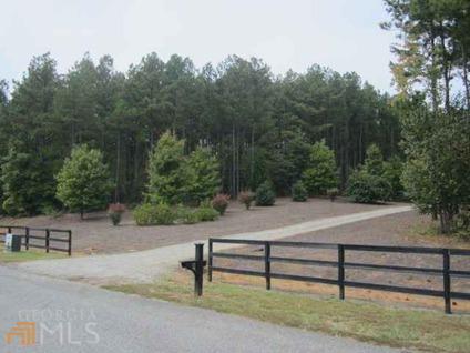 $279,000
Kingston 2BR 1.5BA, 8.48 Acres with water frontage on Etowah