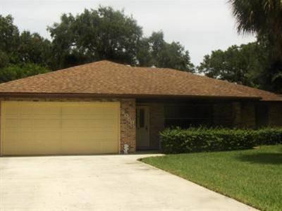 $279,000
Large Corner Lot Minutes from Beach!