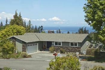 $279,000
Port Angeles 5BR 2.5BA, Walk into the living and dining