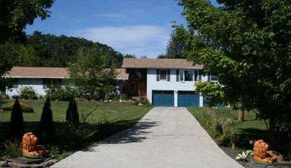 $279,000
Residential, Multi-Level,Ranch - Newfield, NY