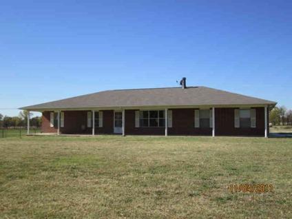 $279,500
Nice full brick home on outstanding 80 acres