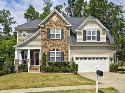 $279,900
Beautiful Home with Luxury Master Suite!