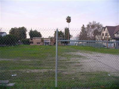 $279,900
Fresno, R-4~located on Bulldog Lane. This lot sits between