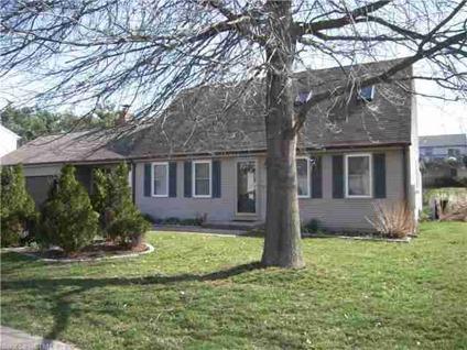 $279,900
Residential, Cape Cod - Manchester, CT