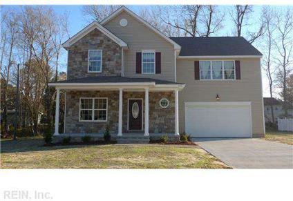 $279,900
Suffolk, GORGEOUS 4BR,3.5 BATH CUSTOM HOME READY TO MOVE IN!