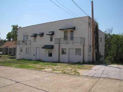 $27,900
Multifamily residential home for sale in Poplar Bluff, MO - Handyman special.