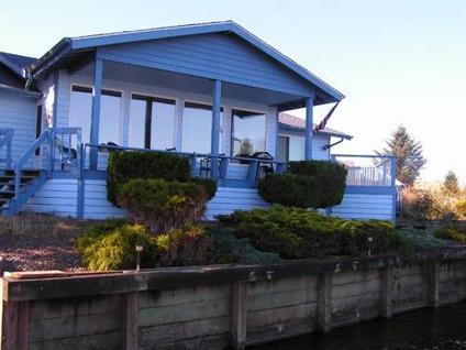 $280,000
Home on Lake Minard with 71 Ft. of Water Front Near Ocean!
