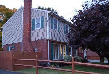 $284,900
Colonie 4BR 3BA, Beautigul colonial with many top of the