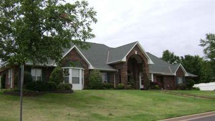 $284,900
Weatherford 4BR 2.5BA, Elegance from Curb to Back Bricked