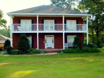 $285,000
Bay Minette 3BR 2.5BA, Attention horse lovers!