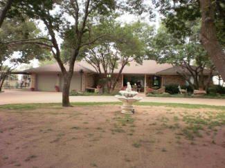 $285,000
Levelland 2BA, Must see this nice country home with lots of