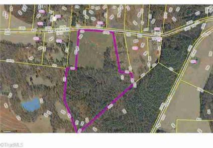 $285,000
Mocksville, 27.9 +/- acres - lays well, partially cleared.