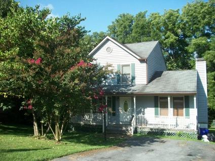 $285,000
Spacious colonial located in Lake Community