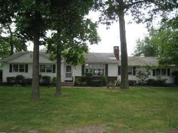 $289,000
Mine Hill 3BR 1BA, Many amenities including Large Living