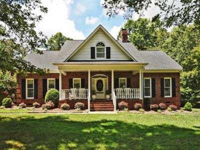 $289,000
Wonderful Waxhaw Home