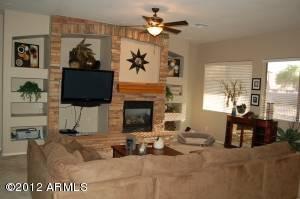 $289,900
Chandler, Stunning 4bedroom 2 bath home in the Sun River