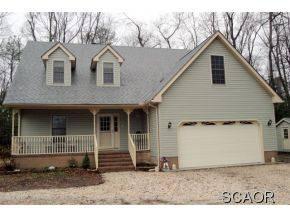 $289,900
Georgetown 3BR 2.5BA, Tucked away in a peaceful & private