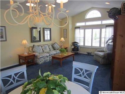 $289,900
Manchester 2BR 2BA, Beautiful EXTENDED SIENA II Model in The