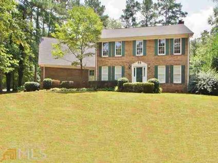 $289,900
This Spacious Home is located in Beautiful Fayette County & has an awesome Three