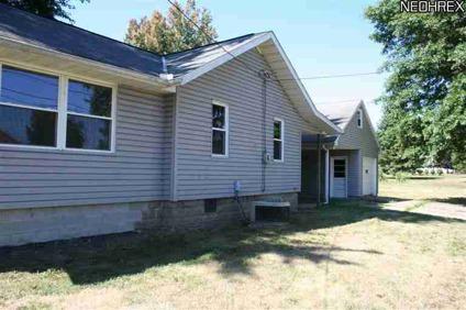 $28,000
Brewster 2BR 1BA, Cozy ranch on quite lot with garage and