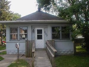 $28,500
Spring Valley, Two bedroom,1 bath home/side yard. Enc.