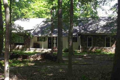 $294,000
Buncombe 3BR 2BA, Right in the heart of the Shawnee Hills