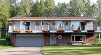 $295,000
Fairbanks Real Estate Home for Sale. $295,000 3bd/3ba. - Macchione
