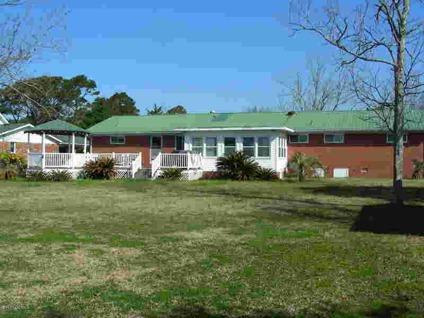 $295,000
Single Family Residential, Ranch - Morehead City, NC