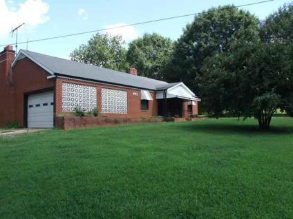 $295,000
Troutman 2BR 1BA, This is a solidly-built brick ranch on